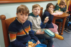 Obrazek-WhatsApp-2025-12-05-v-09.33.00_9c2f47d2